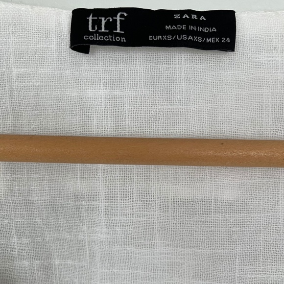 Zara white lace and flounce collar blouse - Picture 5 of 5